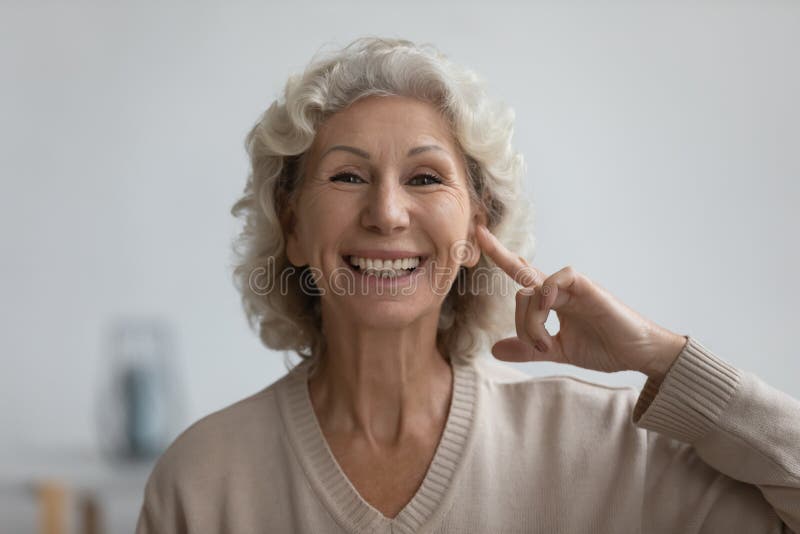 happy people with tinnitus